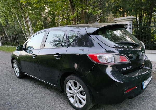 Mazda 3 cena 27777 przebieg: 119000, rok produkcji 2012 z Żyrardów małe 562